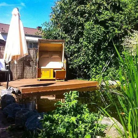 Idyllisches Gaestehaus Fuer 2 Im Garten Roedermark